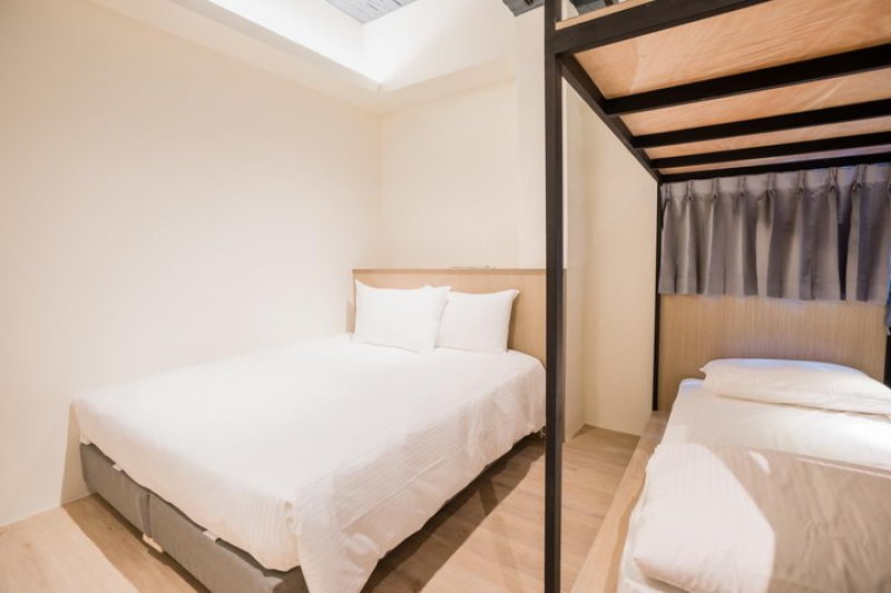  台東。日暮微旅 | 漫旅四人房