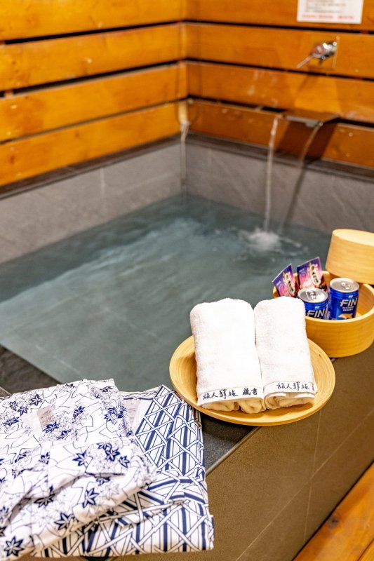  台東。中正藏書館 | 湯旅雙人房(雙人湯池)